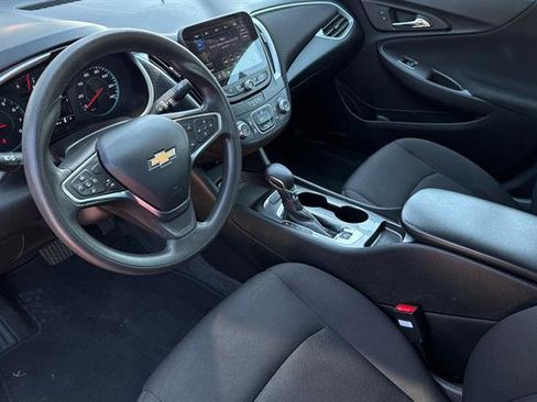 Used 2024 Chevrolet Malibu LS image 10
