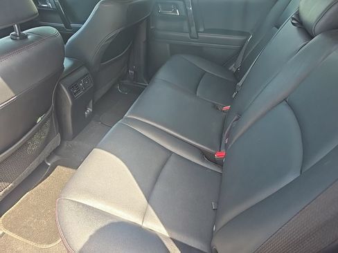 Used 2021 Toyota 4Runner TRD Off-Road Premium AWD/4WD image 11