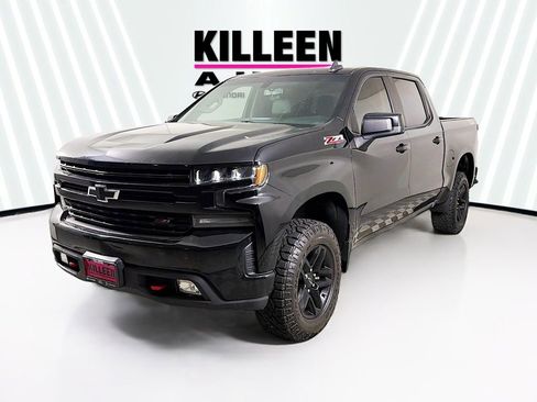 Used 2019 Chevrolet Silverado 1500 LT Trail Boss image 3