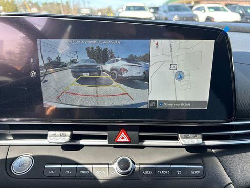 New 2026 Hyundai Elantra Limited FWD image 20