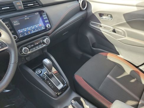 Certified 2025 Nissan Versa SR w/ Trunk Package image 32