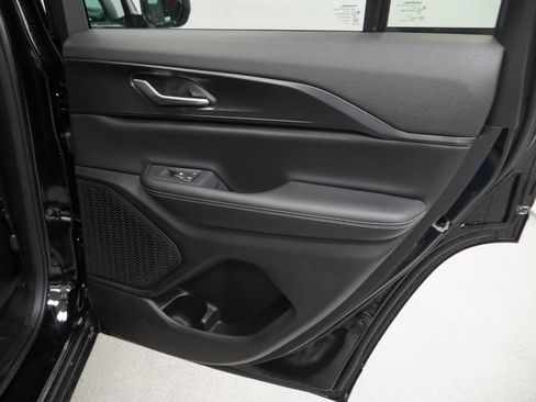 New 2026 Jeep Grand Cherokee Laredo X AWD/4WD image 32