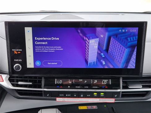 New 2026 Toyota Sienna XLE image 13