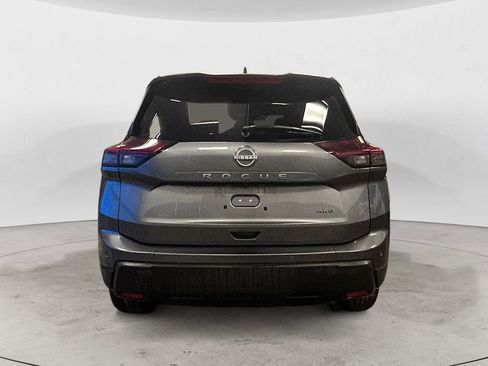 Used 2026 Nissan Rogue SV image 5