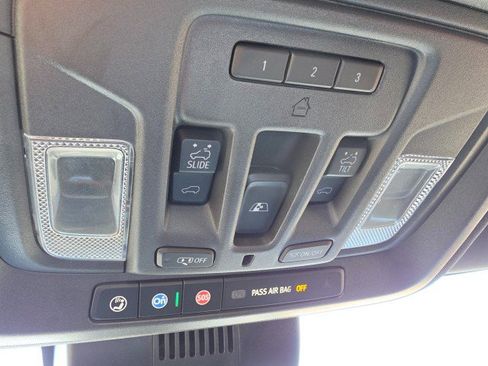 Used 2023 Chevrolet Silverado 1500 High Country w/ High Country Premium Package image 55