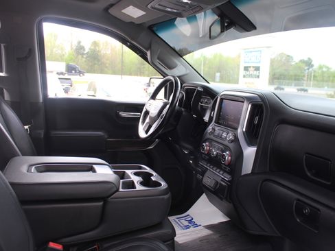 Used 2020 GMC Sierra 1500 SLT image 35