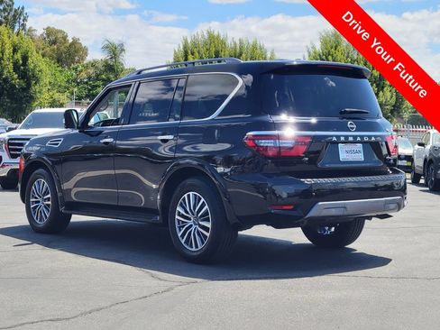 Used 2023 Nissan Armada SL w/ Captain's Chairs Package AWD/4WD image 3
