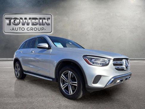 Used 2020 Mercedes-Benz GLC 300 w/ Premium Package image 2