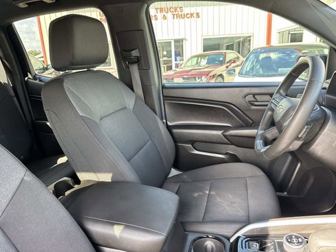 Used 2023 Chevrolet Colorado Trail Boss w/ Advanced Trailering Package image 10