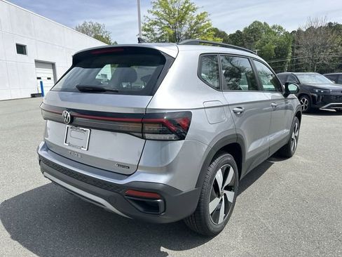 New 2026 Volkswagen Taos S image 5