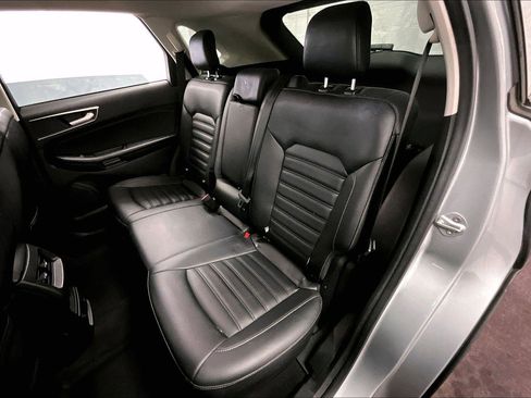 Used 2022 Ford Edge SEL w/ Convenience Package image 25