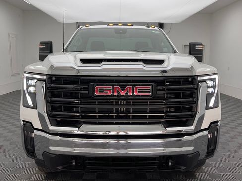 New 2026 GMC Sierra 3500 Pro AWD/4WD image 12
