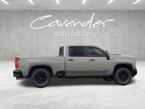 New 2026 Chevrolet Silverado 2500 ZR2 AWD/4WD image 5