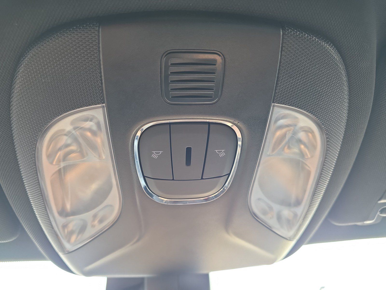 Used 2024 Jeep Compass Latitude AWD/4WD image 35