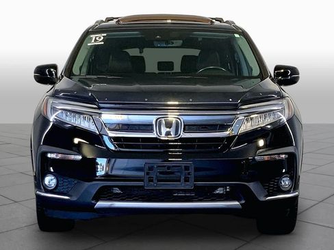 Used 2019 Honda Pilot Touring image 4