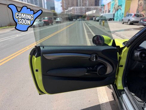 Used 2022 MINI Cooper Convertible FWD image 9