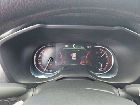 Used 2025 Toyota RAV4 XLE AWD/4WD image 15