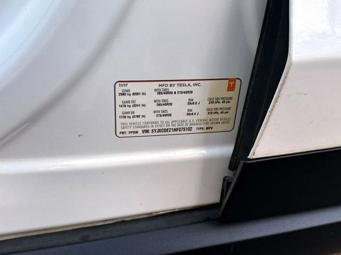 Used 2017 Tesla Model X 75D image 27