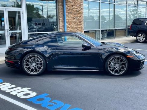 Used 2021 Porsche 911 Carrera w/ Premium Package RWD image 21