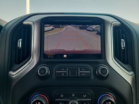 Used 2019 Chevrolet Silverado 1500 LT w/ Texas Edition AWD/4WD image 22