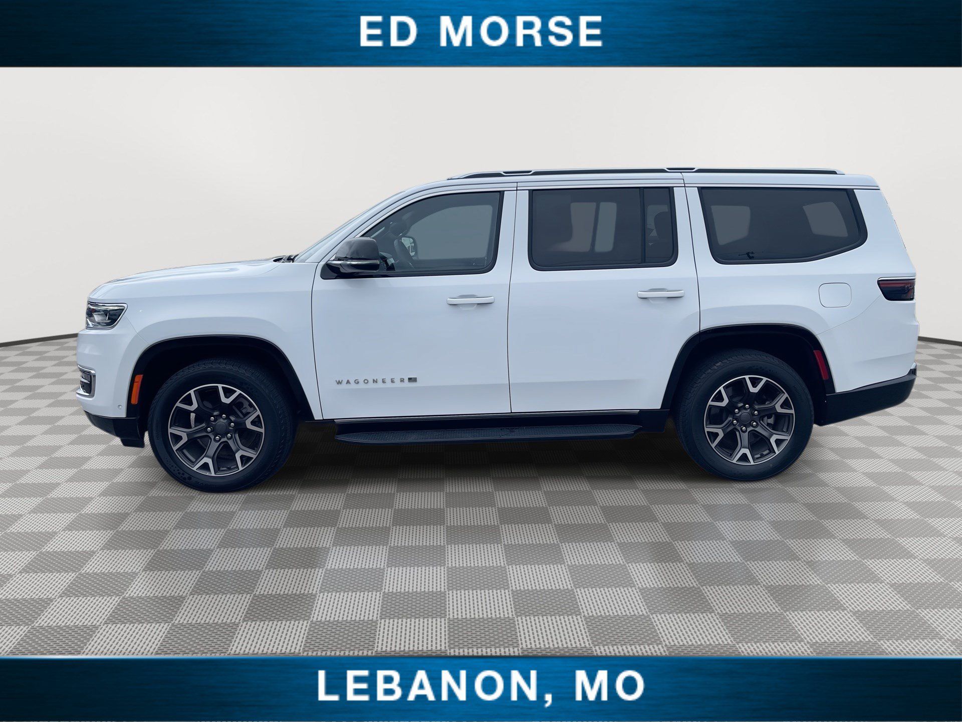 Used 2024 Jeep Wagoneer Series III AWD/4WD image 5