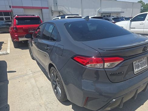 Used 2024 Toyota Corolla SE FWD image 7