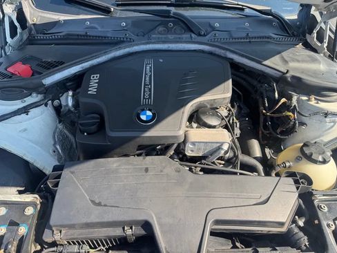Used 2013 BMW 328i xDrive Sedan AWD/4WD image 11