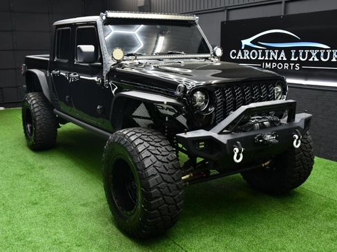 Used 2021 Jeep Gladiator Sport w/ Trailer Tow Package AWD/4WD image 5