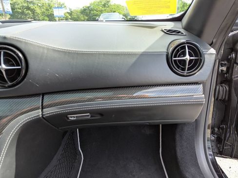 Used 2016 Mercedes-Benz SL 63 AMG image 40