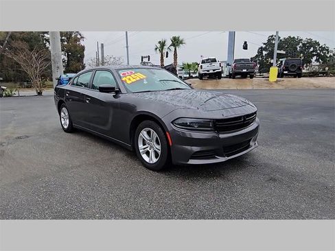 Used 2023 Dodge Charger SXT image 35