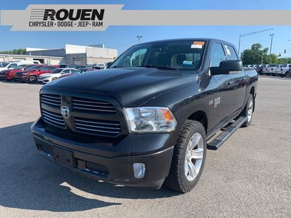 Used 2019 RAM 1500 Classic SLT w/ SLT Plus D←cor Group