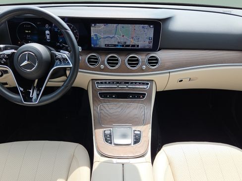 Used 2023 Mercedes-Benz E 350 Sedan image 17