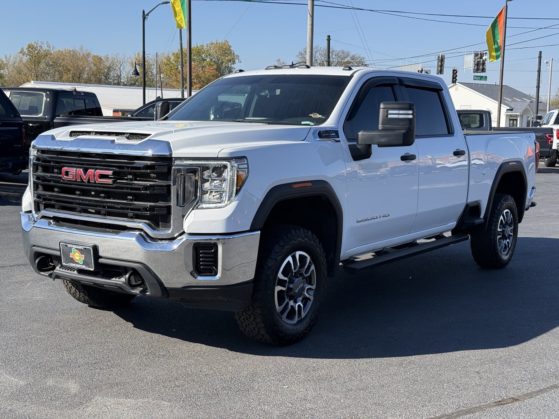 Used 2023 GMC Sierra 3500 Pro w/ Convenience Package AWD/4WD image 4