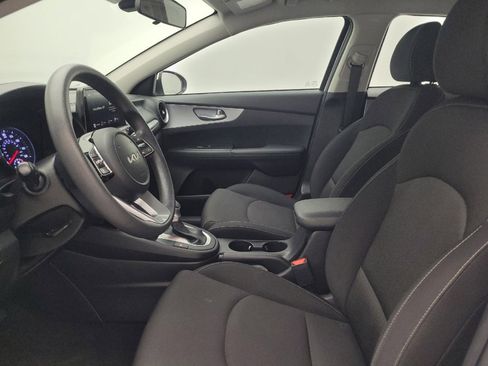 Used 2023 Kia Forte LXS FWD image 17