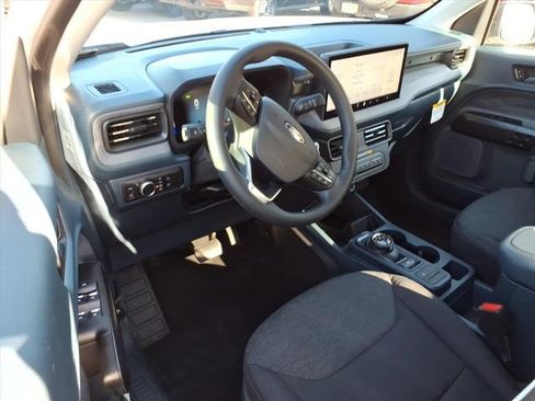 New 2025 Ford Maverick XL image 19