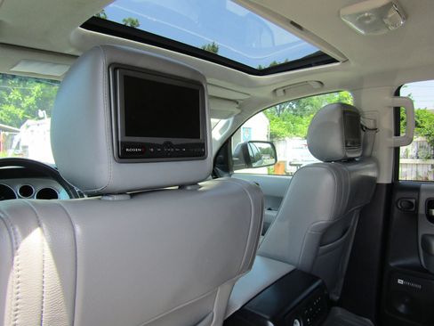 Used 2008 Toyota Sequoia Limited AWD/4WD image 15