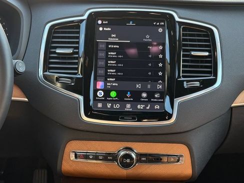Certified 2024 Volvo XC90 B5 Plus w/ Protection Package AWD/4WD image 17