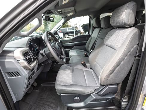 Used 2021 Ford F150 XLT image 24