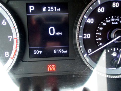 Used 2022 Hyundai Sonata SE w/ Cargo Package image 35