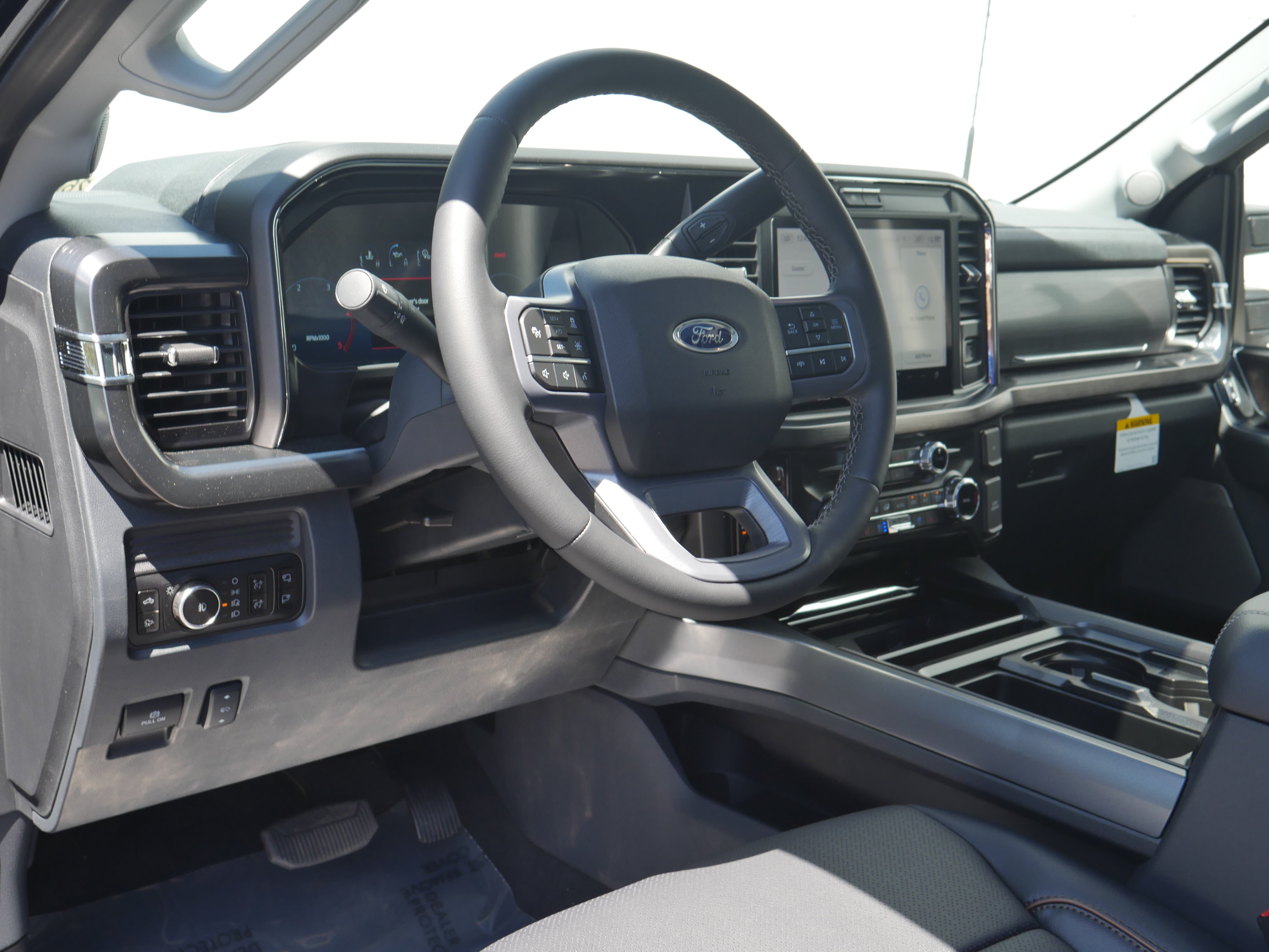 New 2026 Ford F350 Lariat w/ Black Appearance Package AWD/4WD image 4