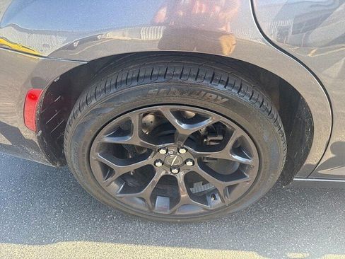 Used 2019 Chrysler 300 S RWD image 25