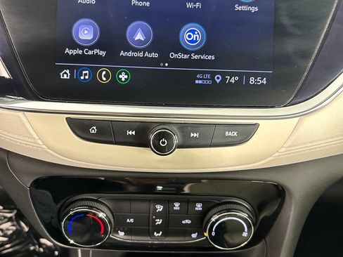 Used 2023 Buick Encore GX Preferred w/ Cold Weather Comfort Package FWD image 14