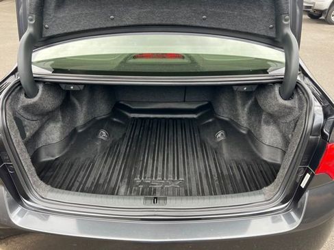 Used 2012 Acura TSX Sedan image 10