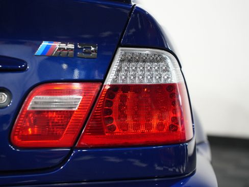 Used 2005 BMW M3 Coupe image 16