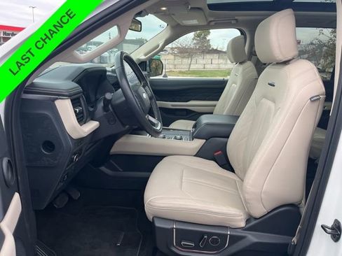 Used 2024 Ford Expedition Max Platinum image 14