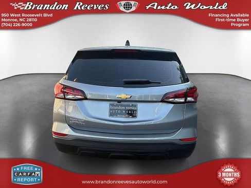 Used 2023 Chevrolet Equinox LS FWD image 7