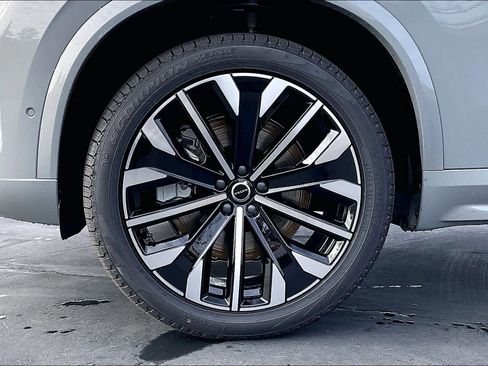 New 2026 Volvo XC90 T8 Ultra image 14