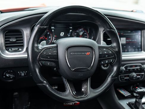 Used 2018 Dodge Charger R/T RWD image 24