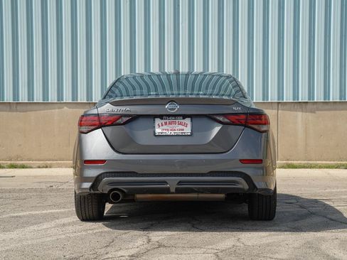 Used 2021 Nissan Sentra SR FWD image 14