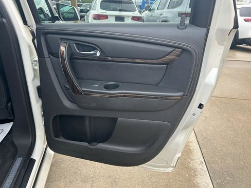 Used 2013 GMC Acadia Denali AWD/4WD image 17